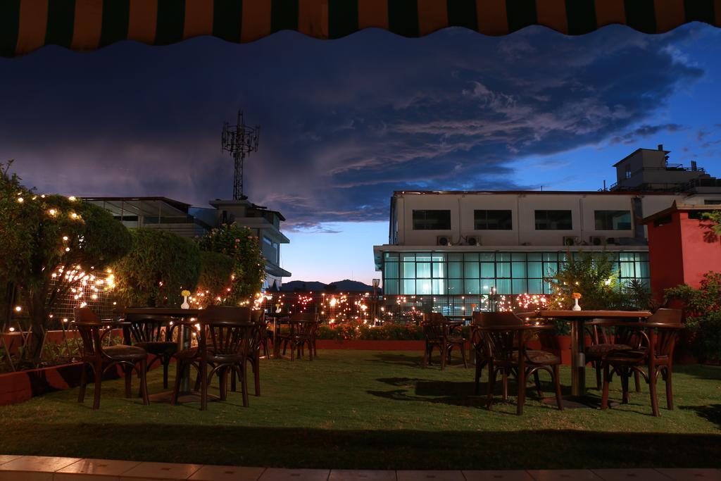 Hotel Mountain Κατμαντού Εξωτερικό φωτογραφία